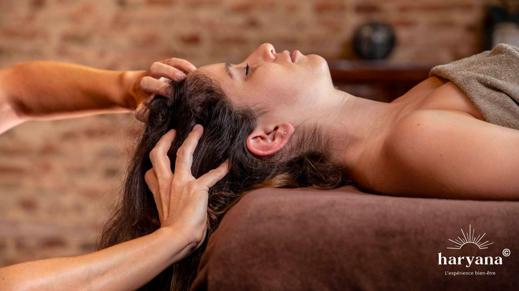 Cadeau de dernière minute Saint-Valentin : 7 idées de massage pour chouchouter votre chérie
